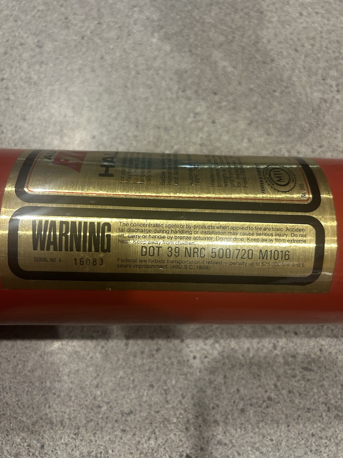 Automatic Fireboy 35VH Marine Fire Extinguisher. Spec Weight