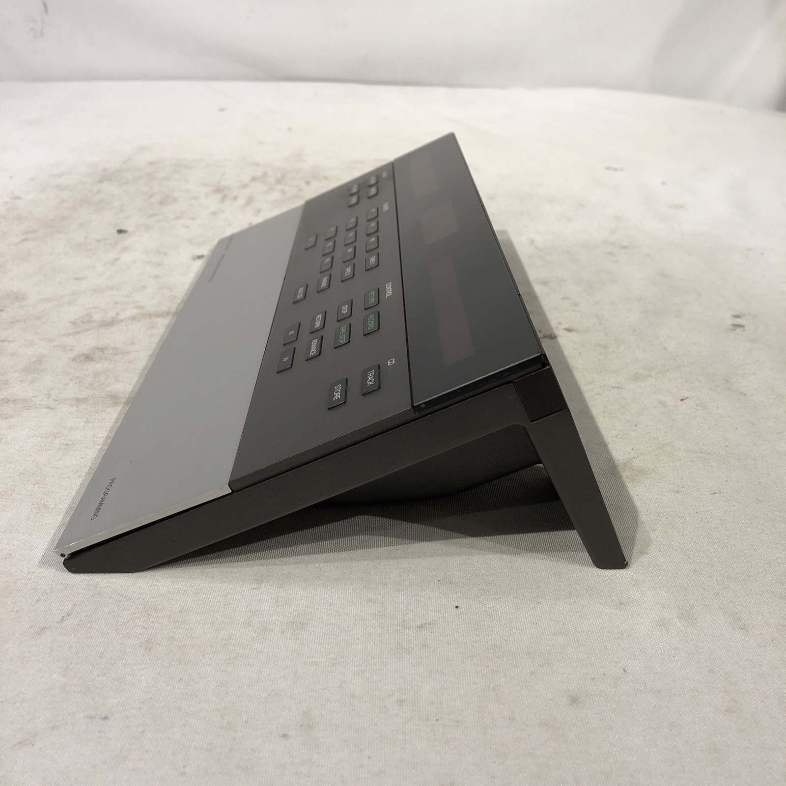 Bang And Olufsen Receiver And A Controller5000
