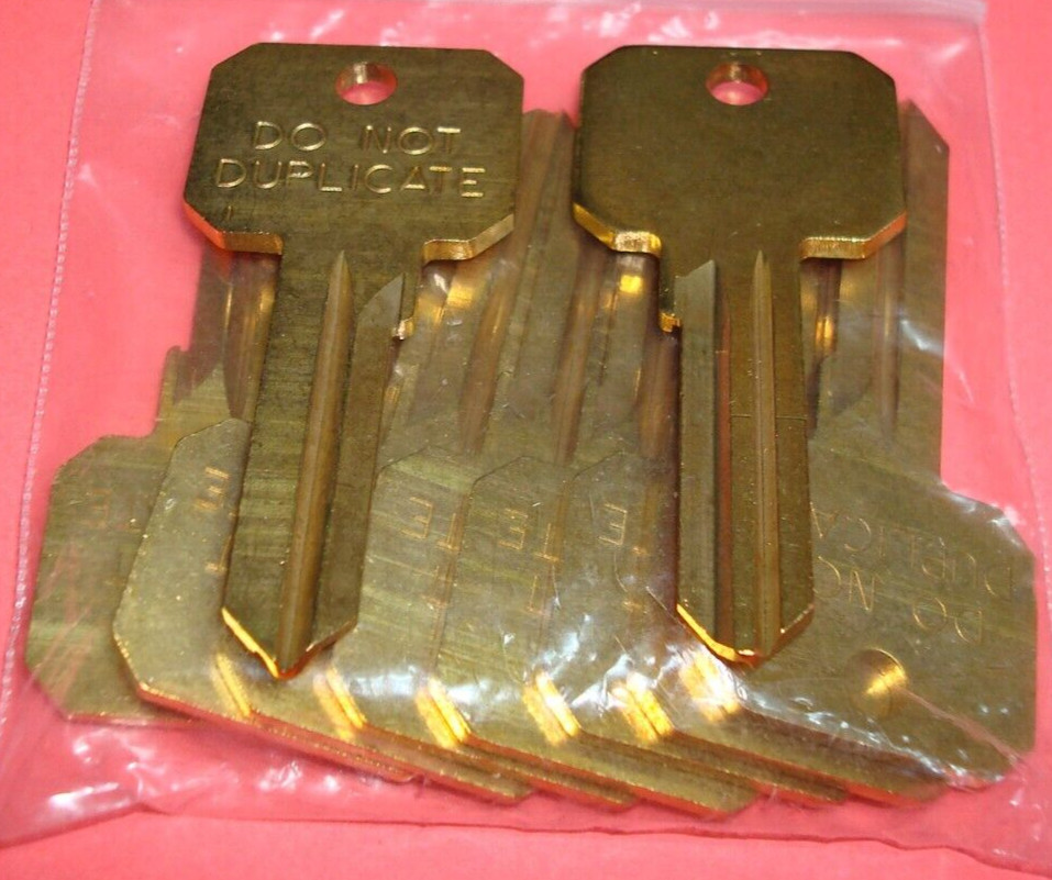 LOT OF 10 NEW RU45 DND Key Blank Uncut Brass Russwin RU45 DO NOT DUPLICATE KEYS