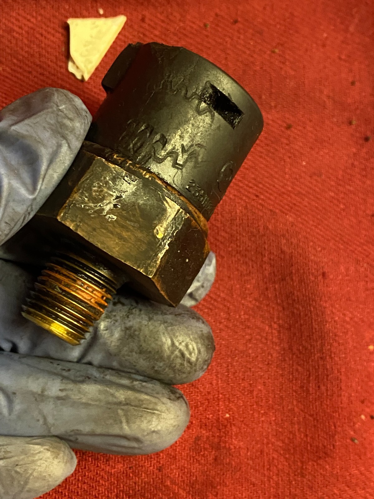DETROIT DIESEL SENSOR OIL PRESSURE 23511176