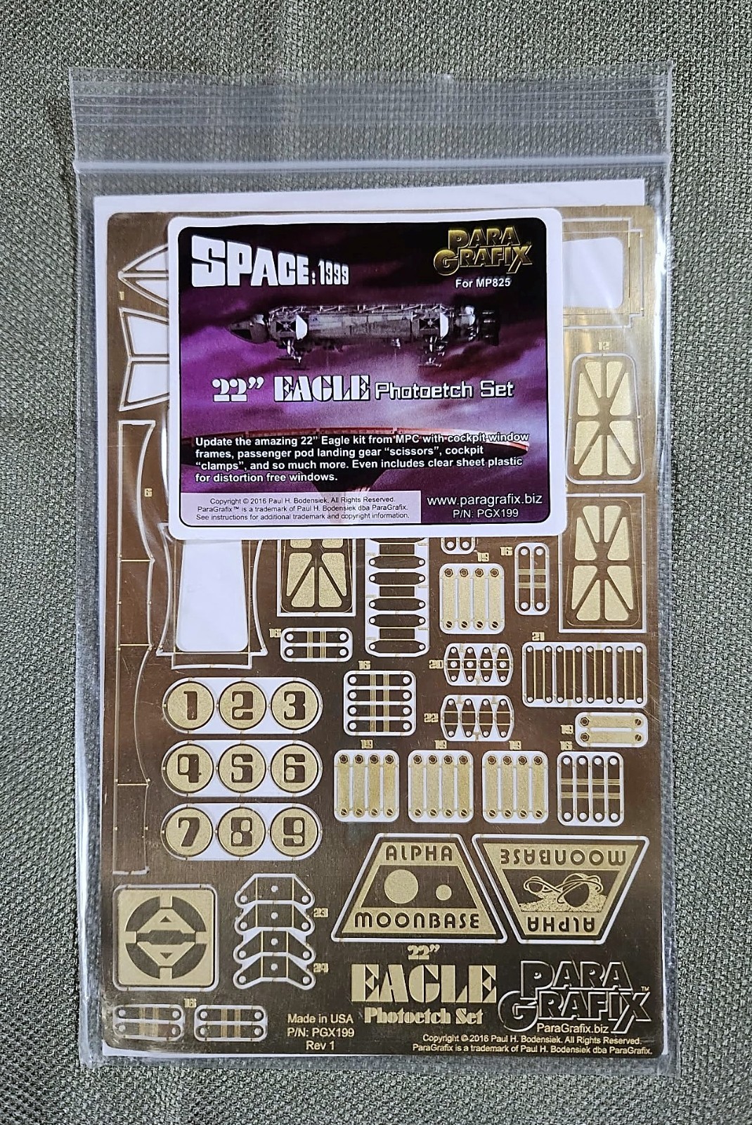 PARAGRAFIX 1/48 Space 1999: Eagle 22" Transporter Photo-Etch Set for MPC PGX199