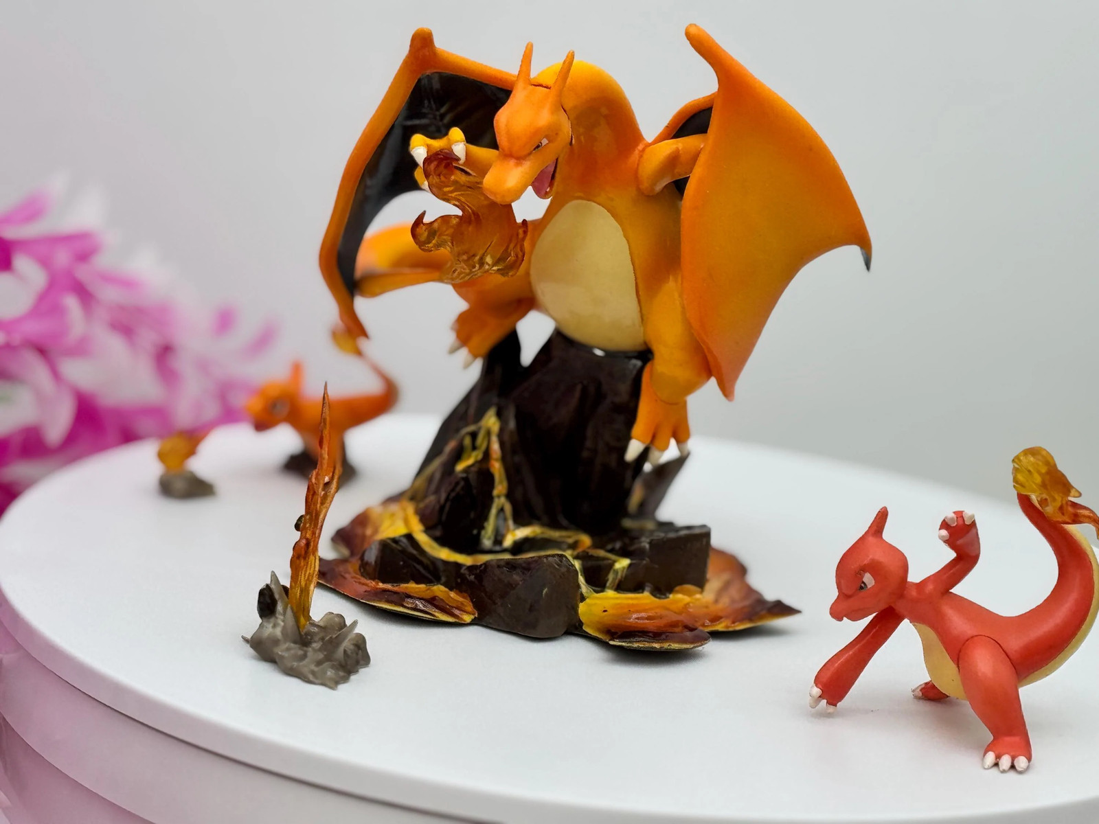 Charizard Evolution Statue