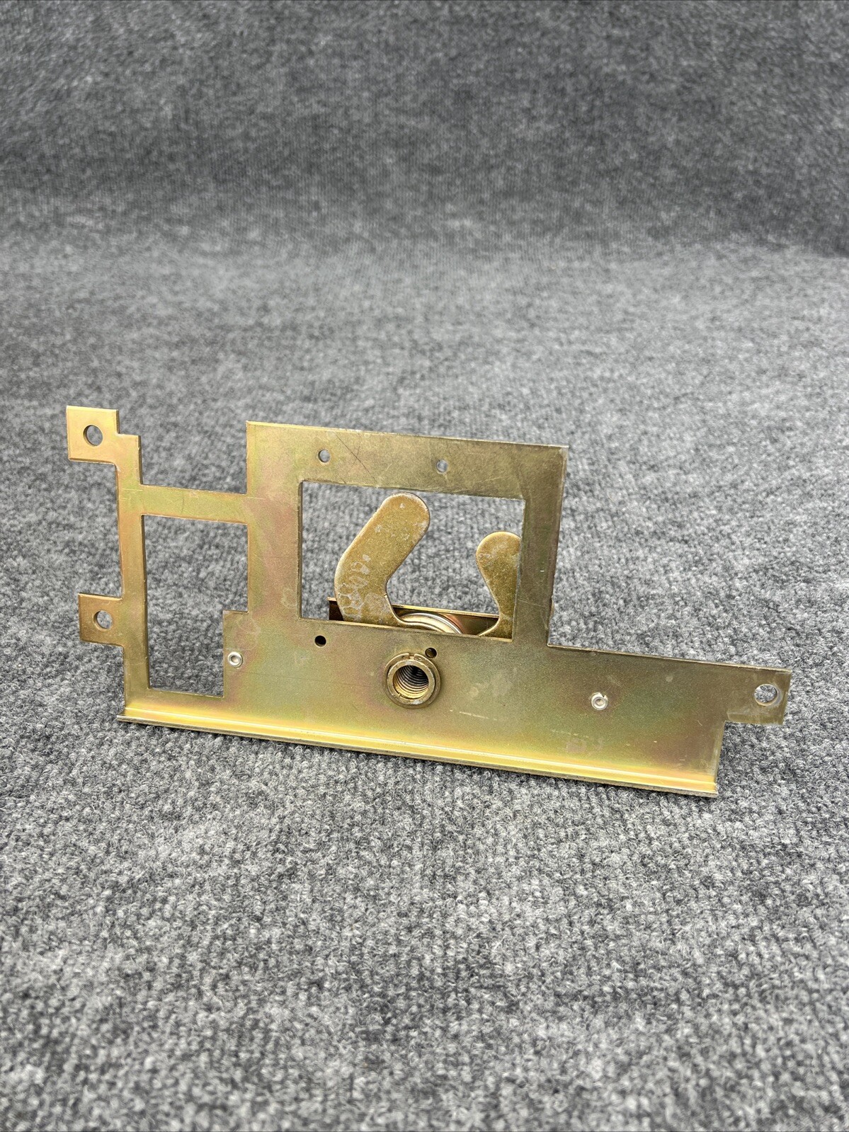 Circuit Breaker Accessory Disconnect Latch Handle assembly New