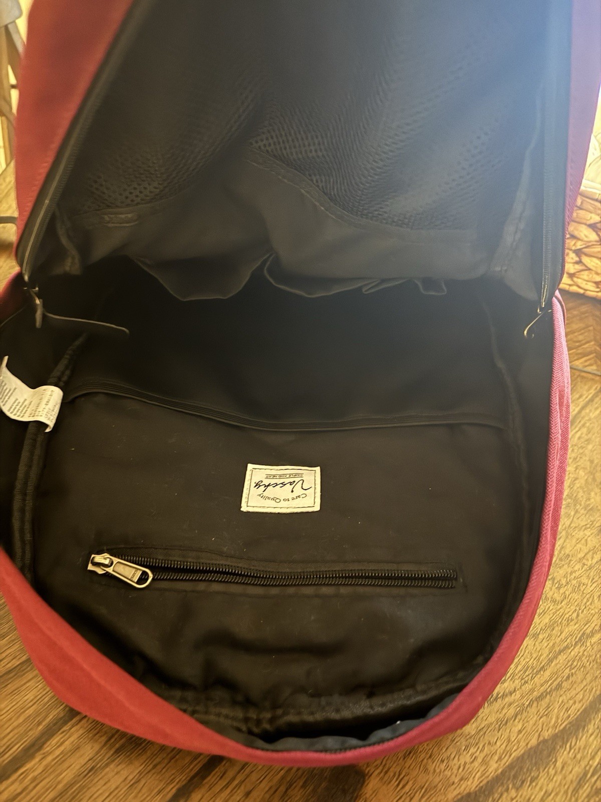 Vaschy Hiking Backpack Burgundy Gray Black Padded Straps Multiple Pockets Zip