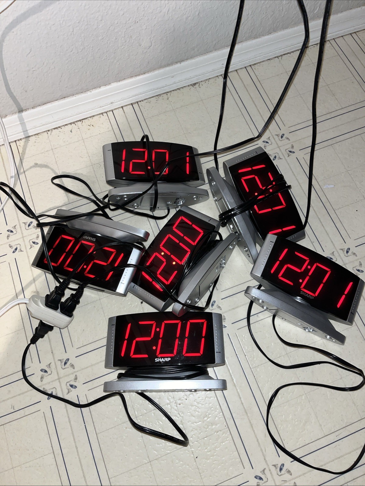 Sharp Alarm Clock Black And Silver 6 Set