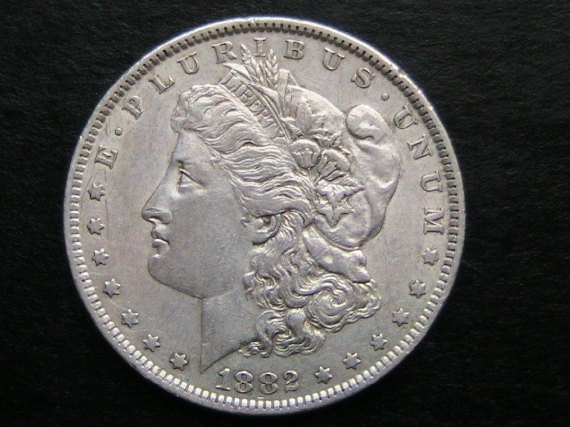 1882-0 MORGAN SILVER DOLLAR