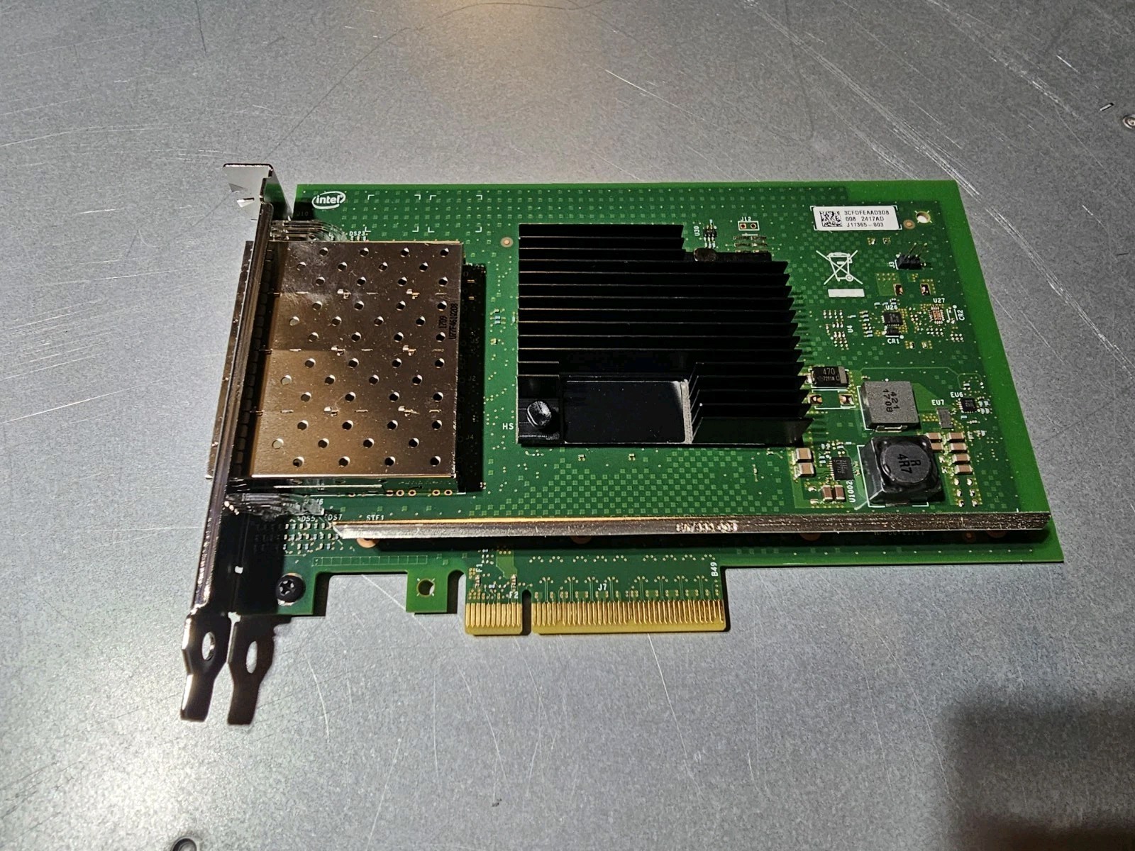 Intel X710-DA4 FH Quad-port 10Gb SFP+ Ethernet Network Adapter