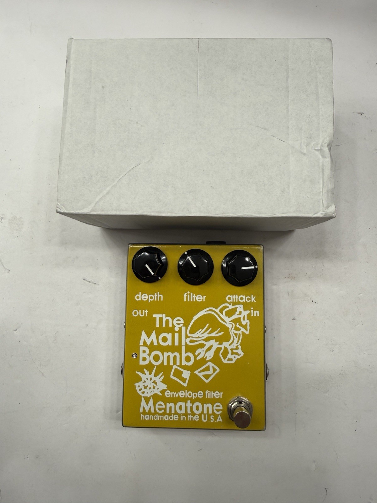 Menatone Mail Bomb Envelope Filter 2024 Handmade Custom PTP Guitar Effect Pedal