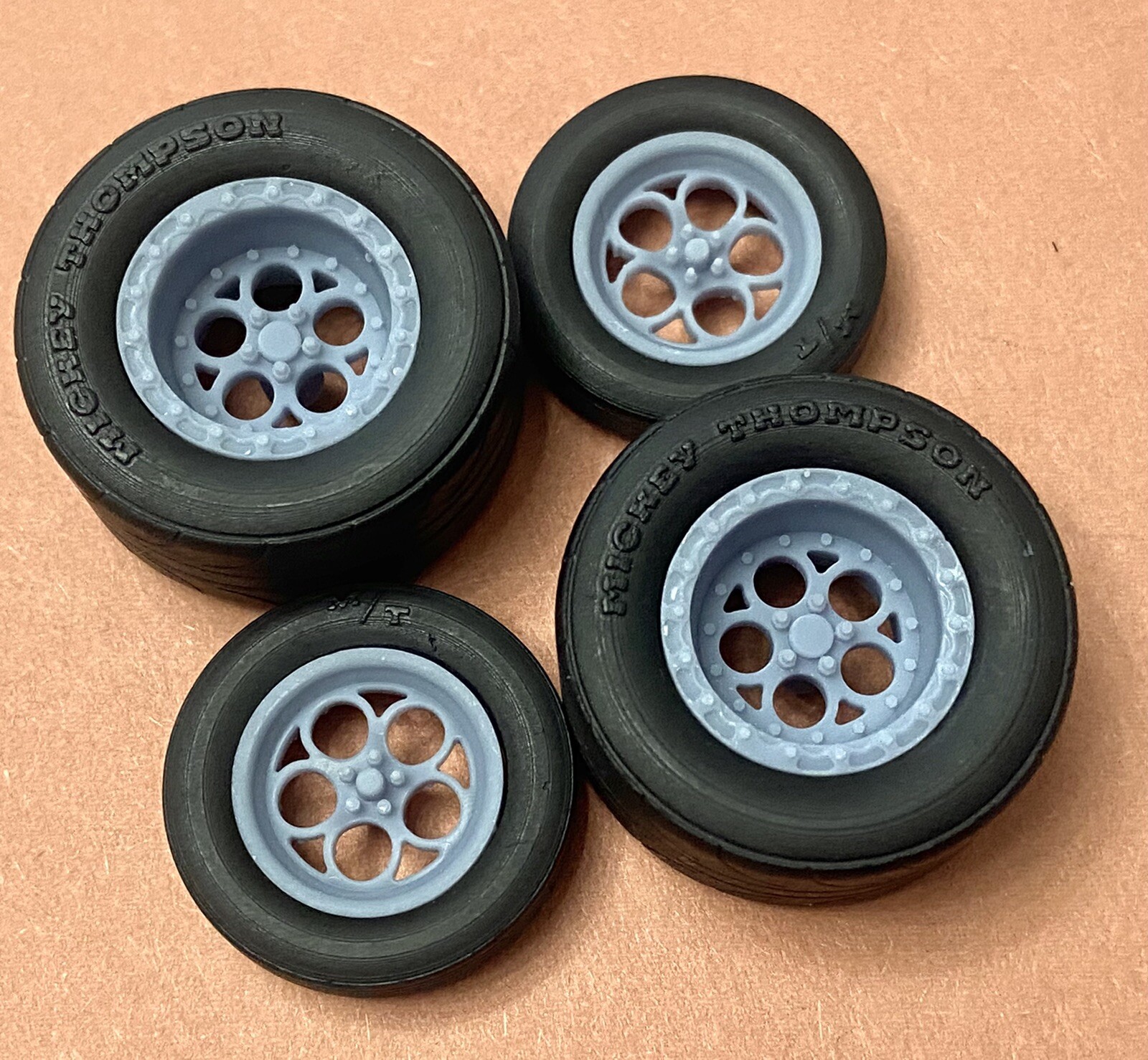 Resin 17/15 Scale in. “Weld Magnum III” Drag Wheels W/ Cheater Slicks 1/24,1/25