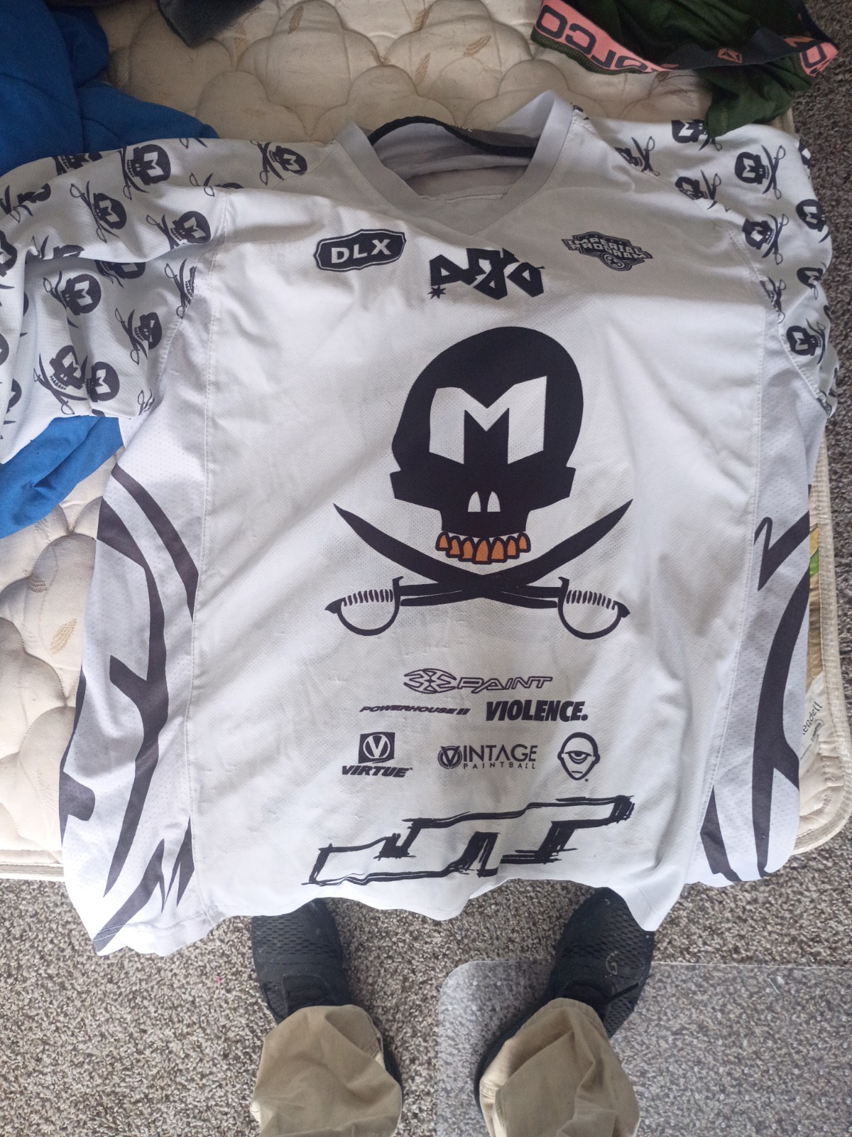Mutiny JT Paintball 3XLarge Adult White Black Skull Paintball Jersey