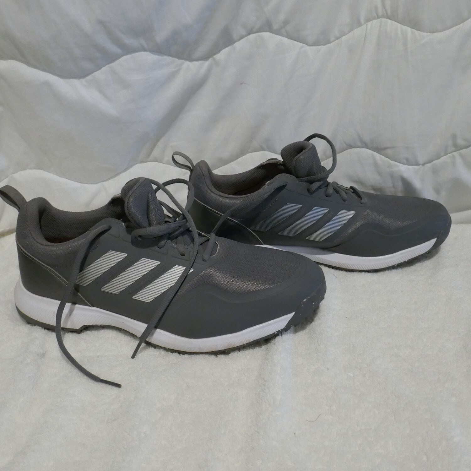 Adidas Mens Tech Response Spikeless Golf Shoes Lightweight