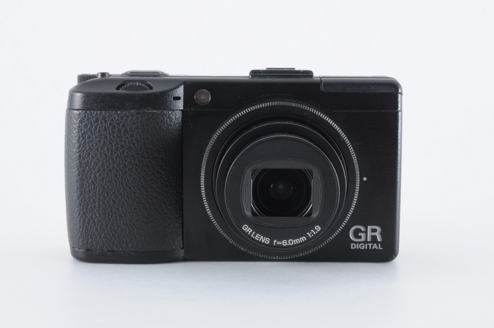 Ricoh GR Digital III Compact Camera [Near MINT] Shutter Count 3018 with Battery