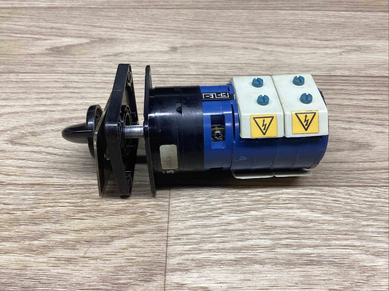 KRAUS & NAIMER C26 Rotary Switch #812F130*CO