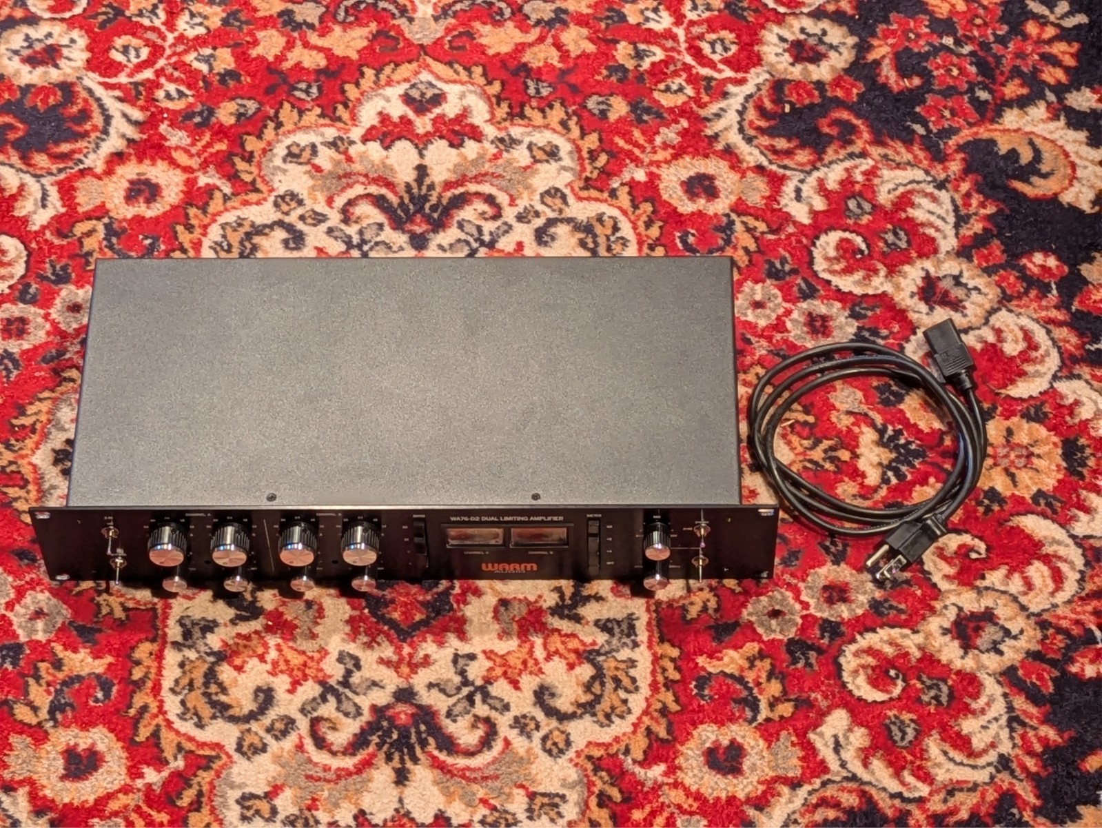 WARM AUDIO WA76-D2 Dual-Channel Clean Gain Discrete FET Compressor