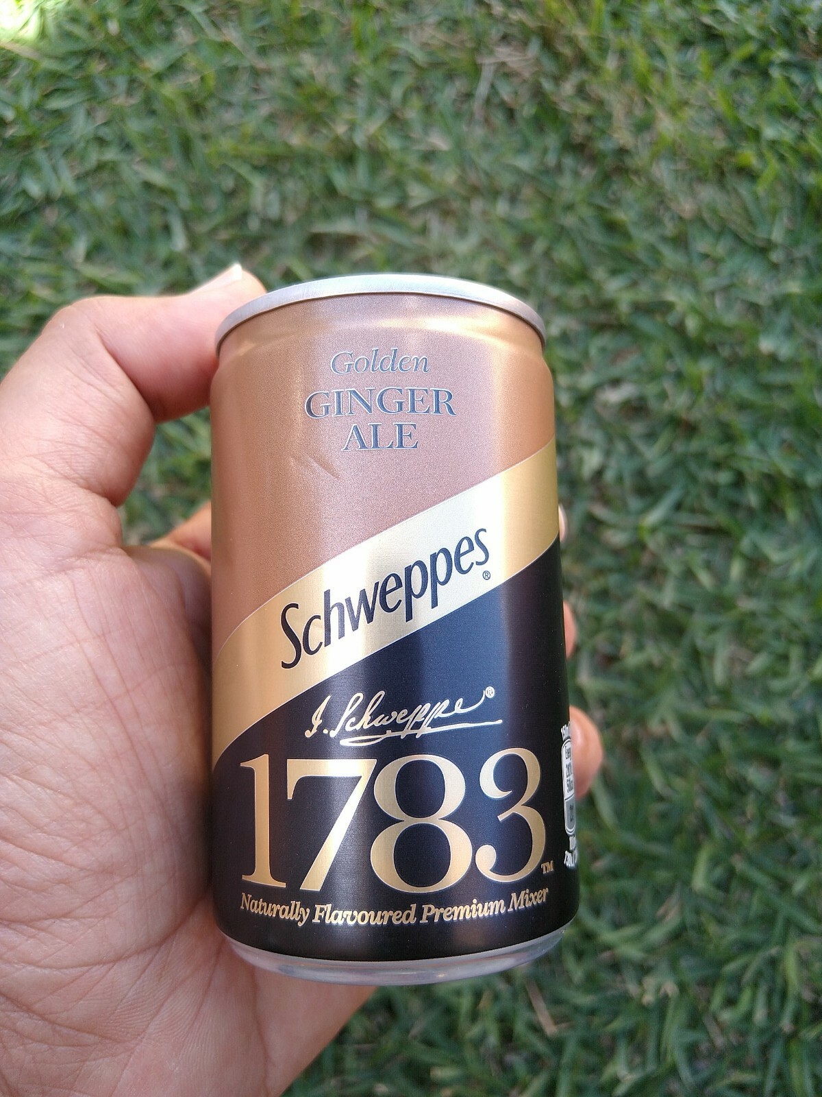 Schweppes Golden Ginger ale Miniature Can 2019 by Coca cola UK!