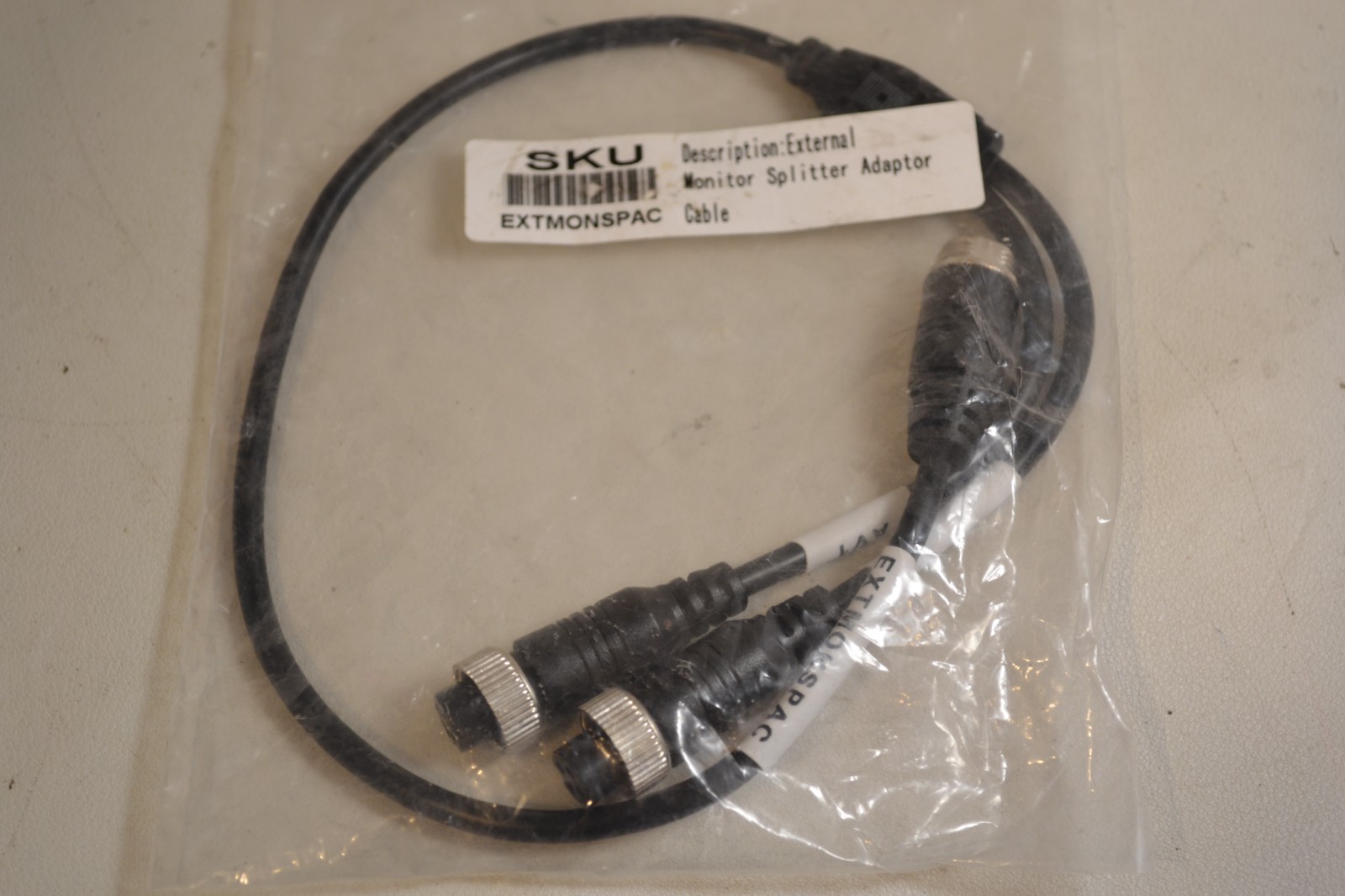 EXTMONSPAC External Monitor Splitter Adapter Cable