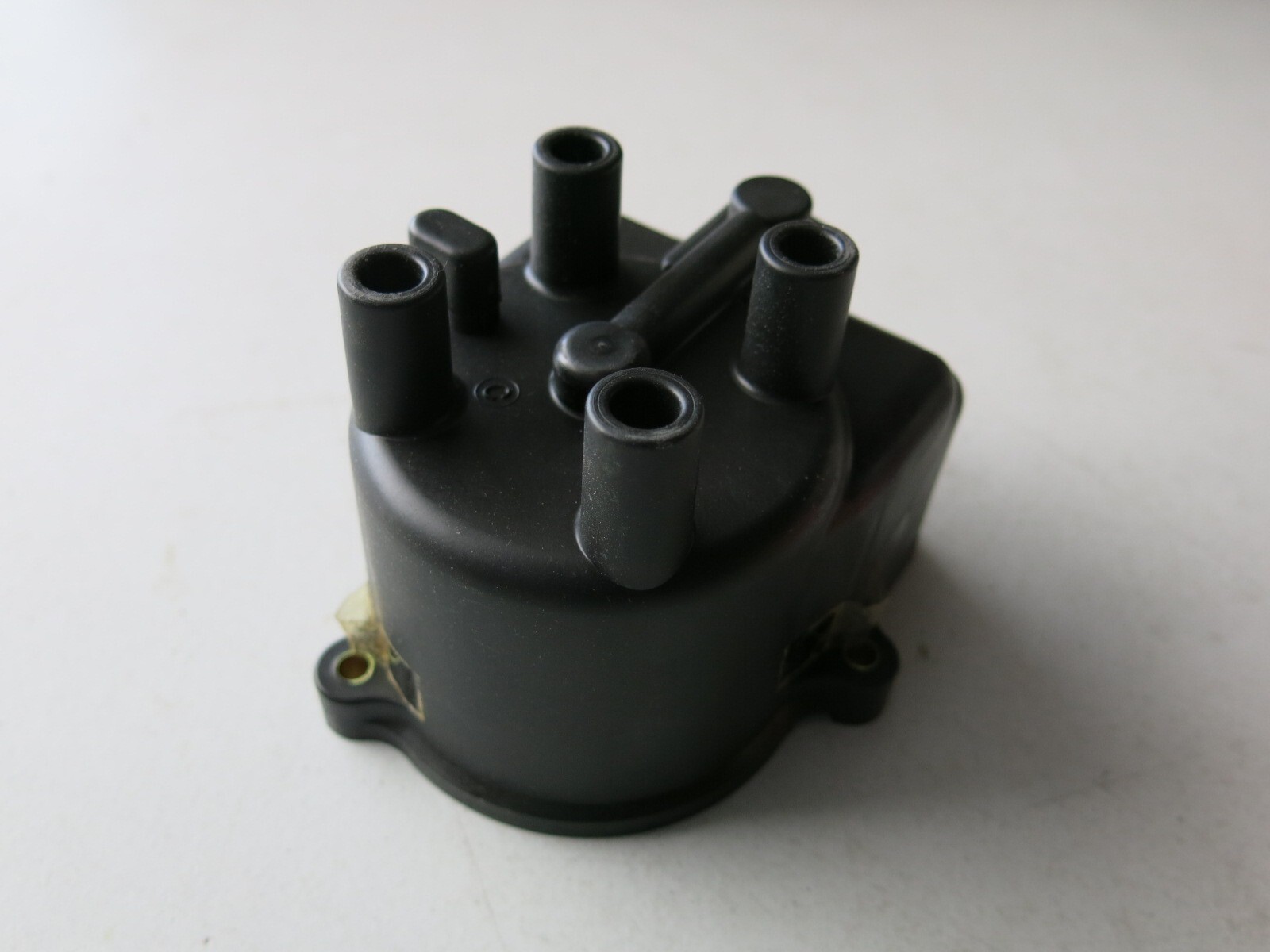 Niehoff Distributor Cap (WA474A)