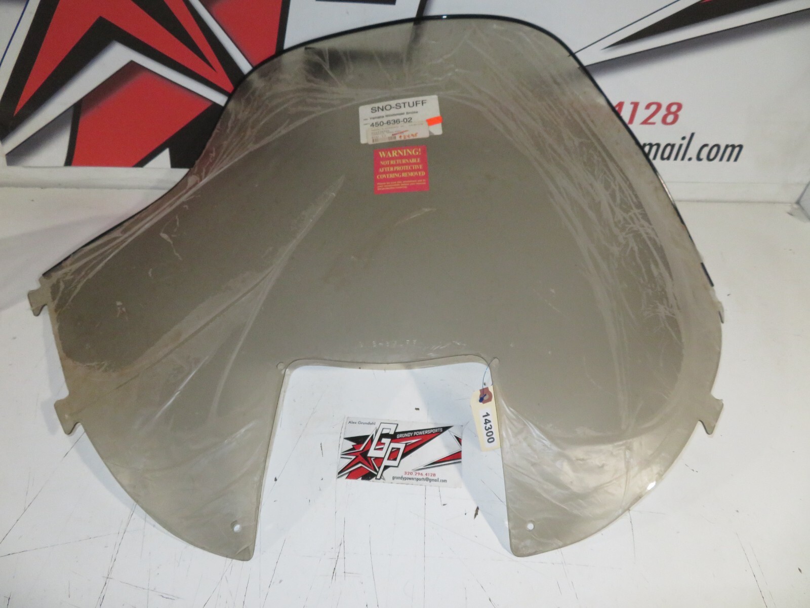 Sno-Stuff / Yamaha	New Windshield Smoke 18 1/2 "	450-636-02 / 85M-77210-00-00