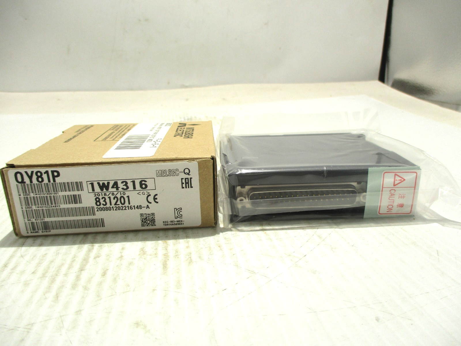 NEW MITSUBISHI QY81 32 POINT OUTPUT MODULE