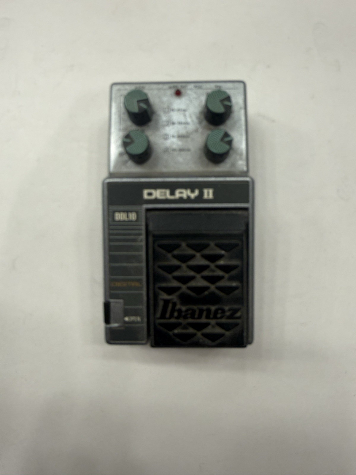 Ibanez DDL10 Digital Delay II Vintage Guitar Effect Pedal MIJ Japan