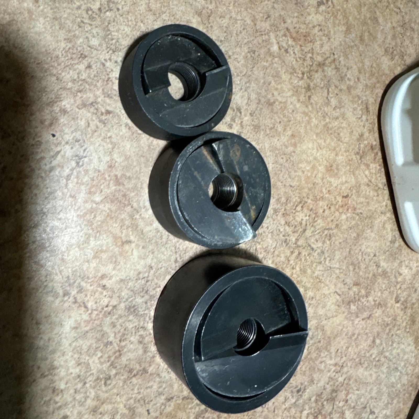 Set Of 3 Greenlee And Current Knockout Punch’s 11/4,11/2and 2 In Item 2