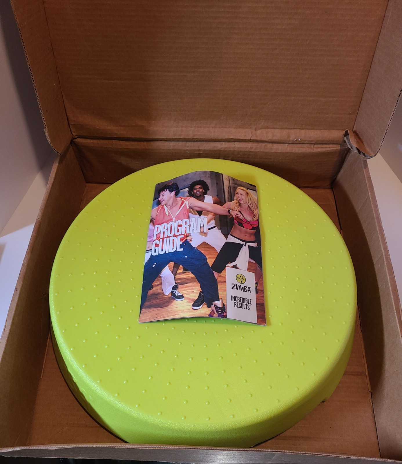 Zumba Fitness Step Up Riser Round Plank Platform & Guide