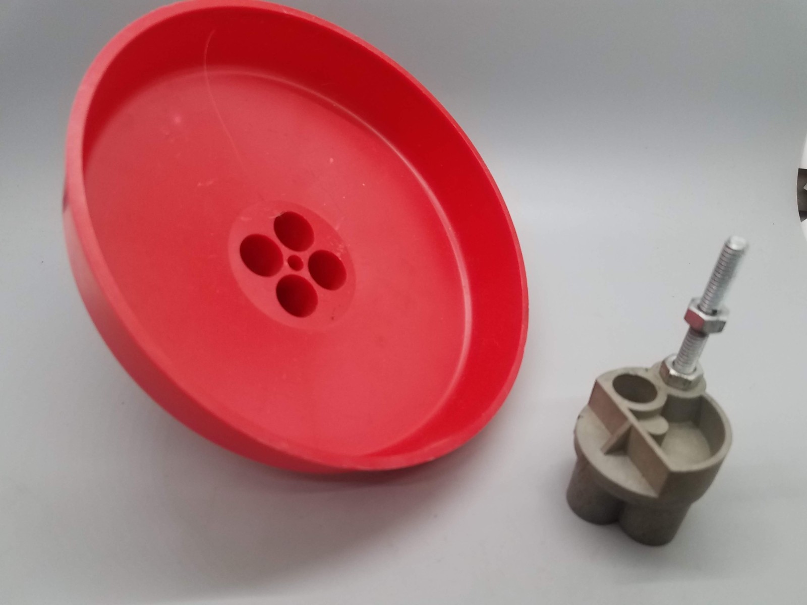 Lee Case Feeder System Parts - Collator, Cylinder Plate 4 tube model
