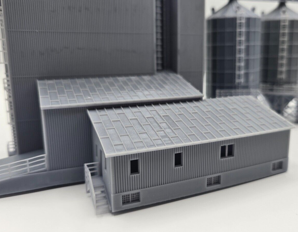 N Scale Grain Elevator 1:160
