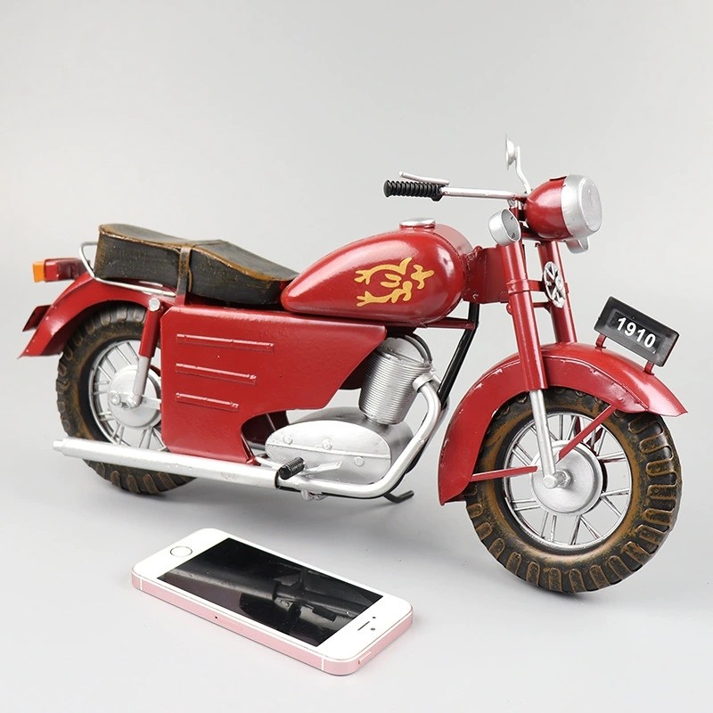 Xingfu 250 Vintage Motorcycle Model - Handmade Iron Collectible