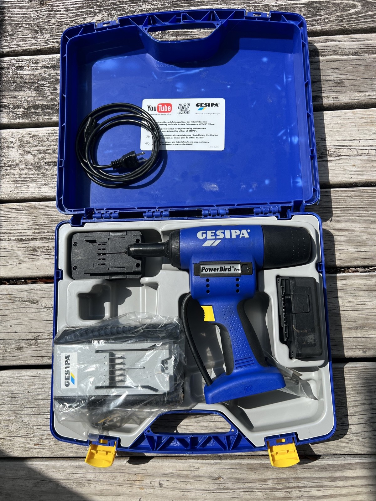 GESIPA PowerBird Pro Gold Edition Cordless Rivet Nut Tool