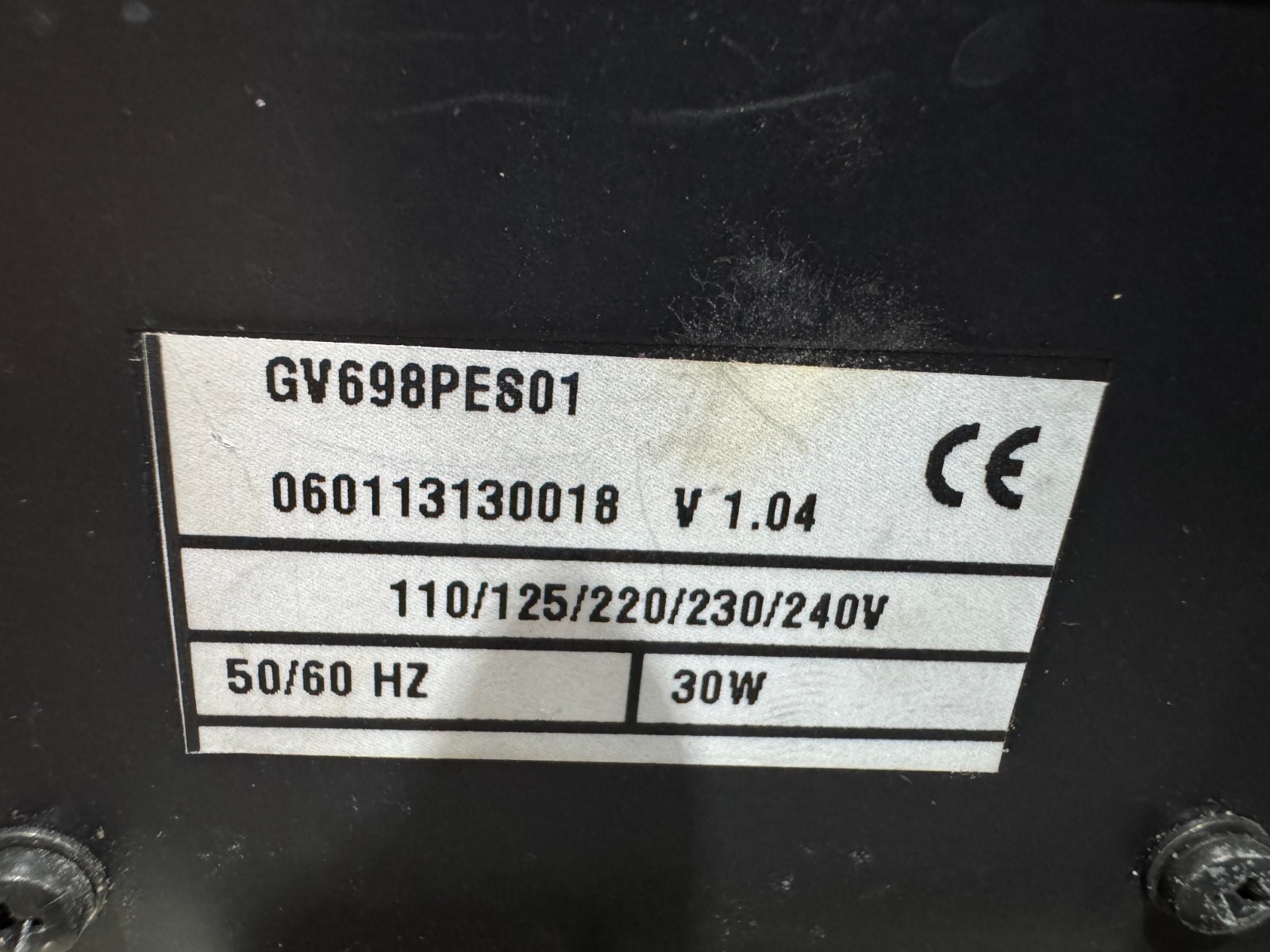 Promax GV-698+ PAL/NTSC/SECAM TV Pattern Generator
