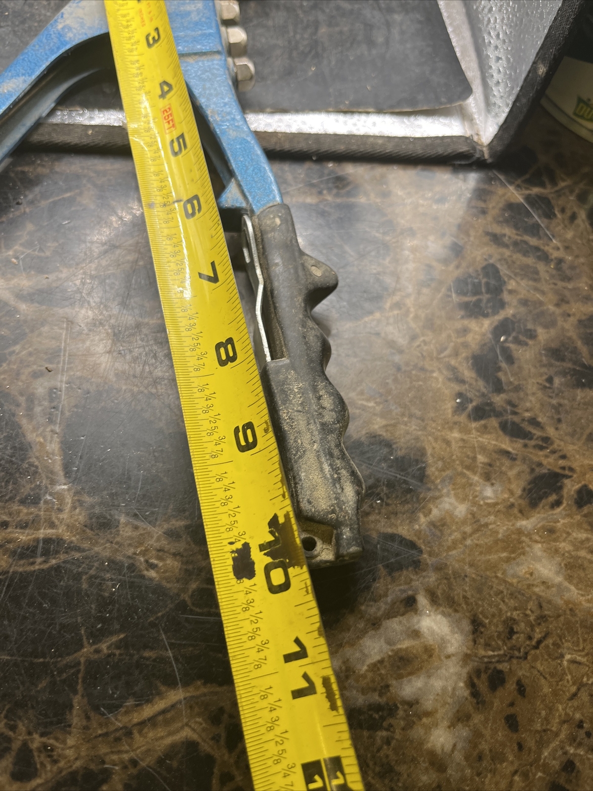 rivet tool blue. AD