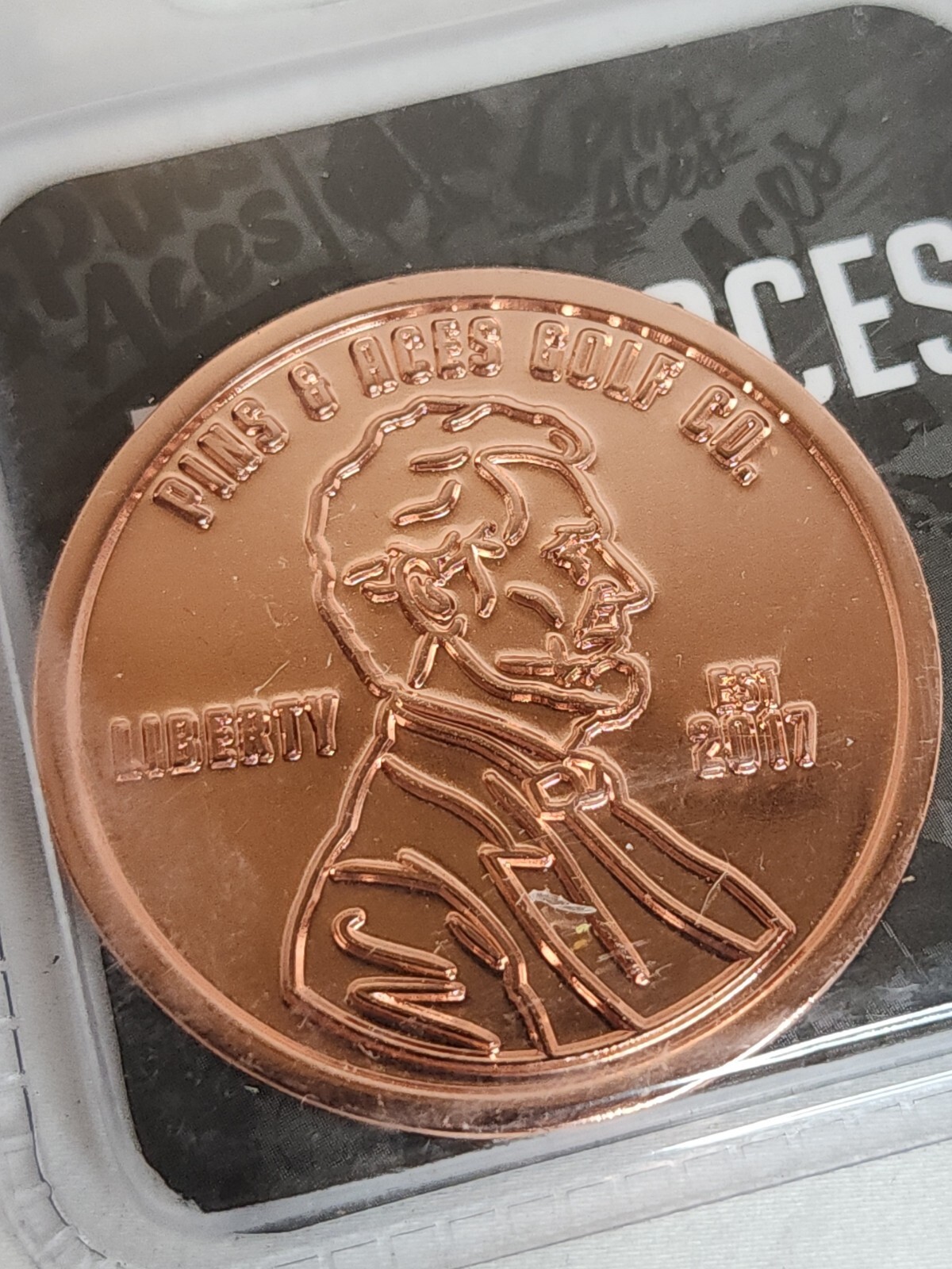 Pins&Aces Golf Ball Marker. (Penny)