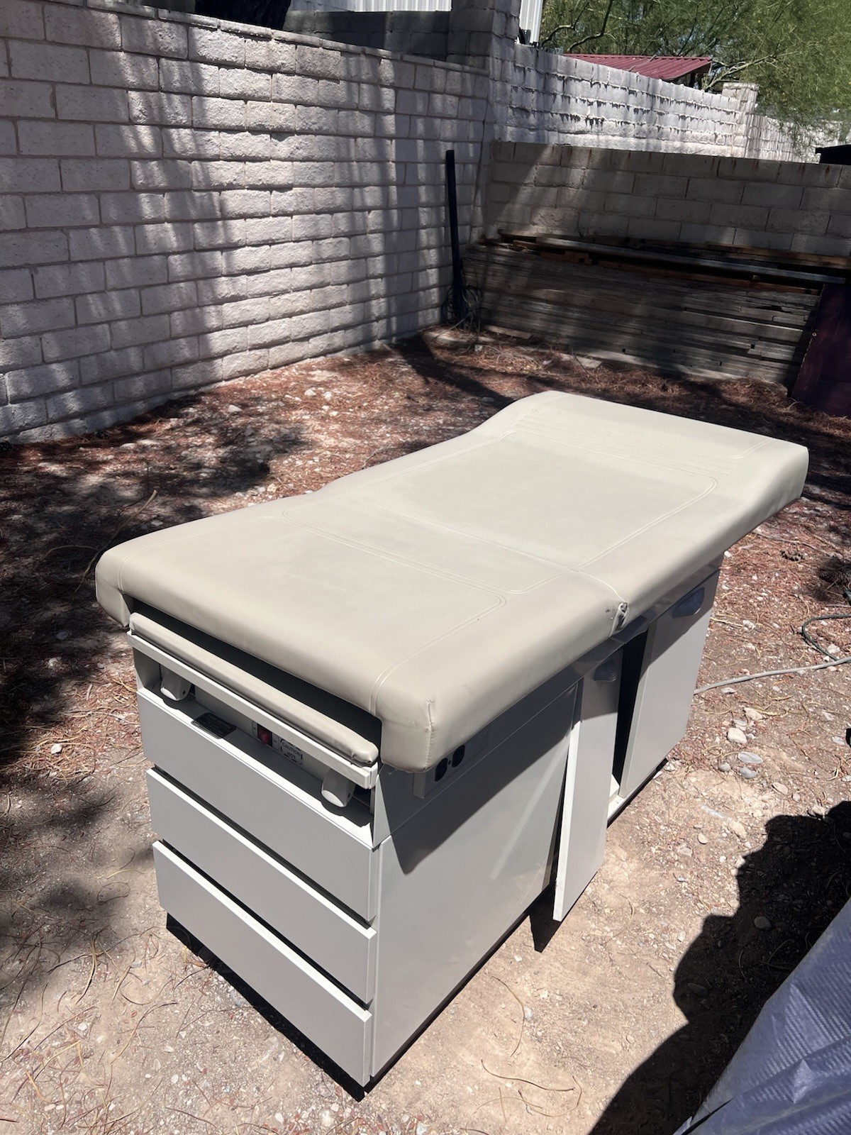 Ritter by Midmark Model 108 Examination Table w/ Storage Base, General Practice