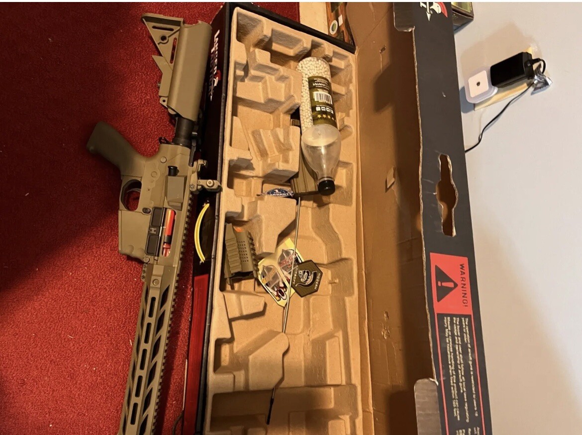 Airsoft gun