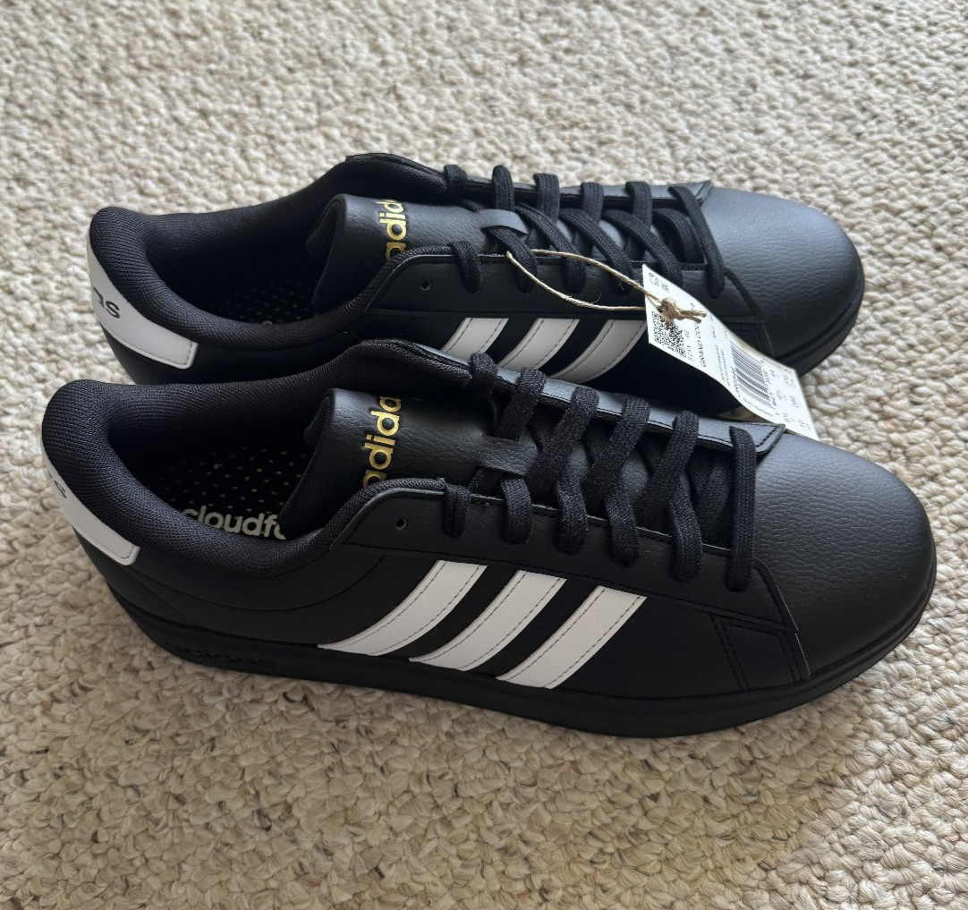 adidas Grand Court 2.0 Men’s Size 10 Black White Sneakers NWT JR0546 Tennis Shoe