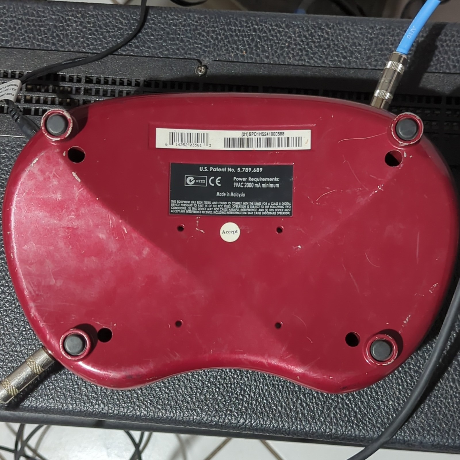 Line 6 POD XT Digital Multi-Effects Amp Modeler Processor Pedal for Electric