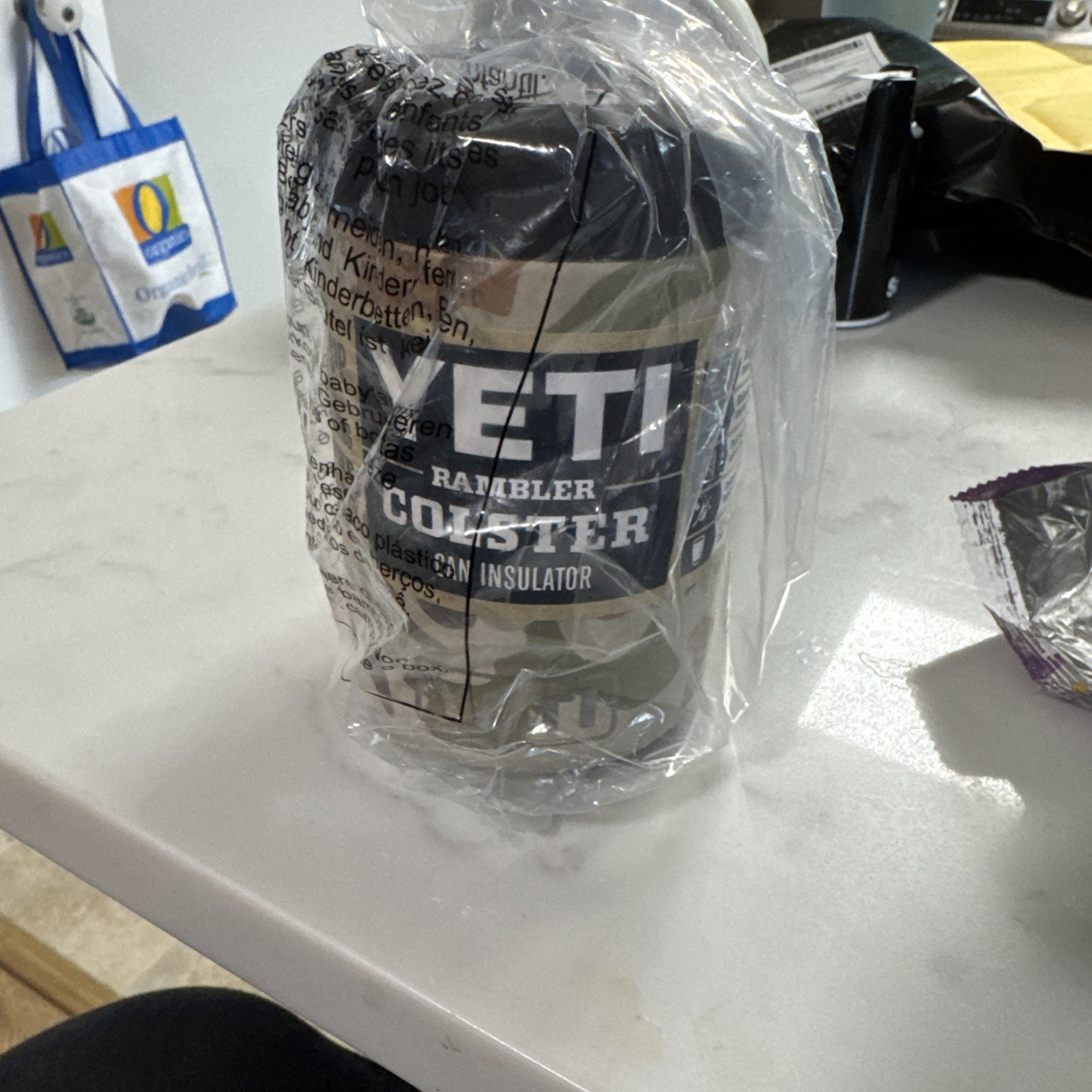New Yeti Tan Camo 12 Oz Colster Rambler Can Insulator