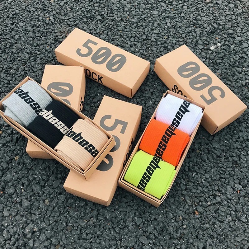 3 Pairs OF SOCKS UNISEX Streetwear Kanye West INS 500 CREW Calabasas LETTER HIP