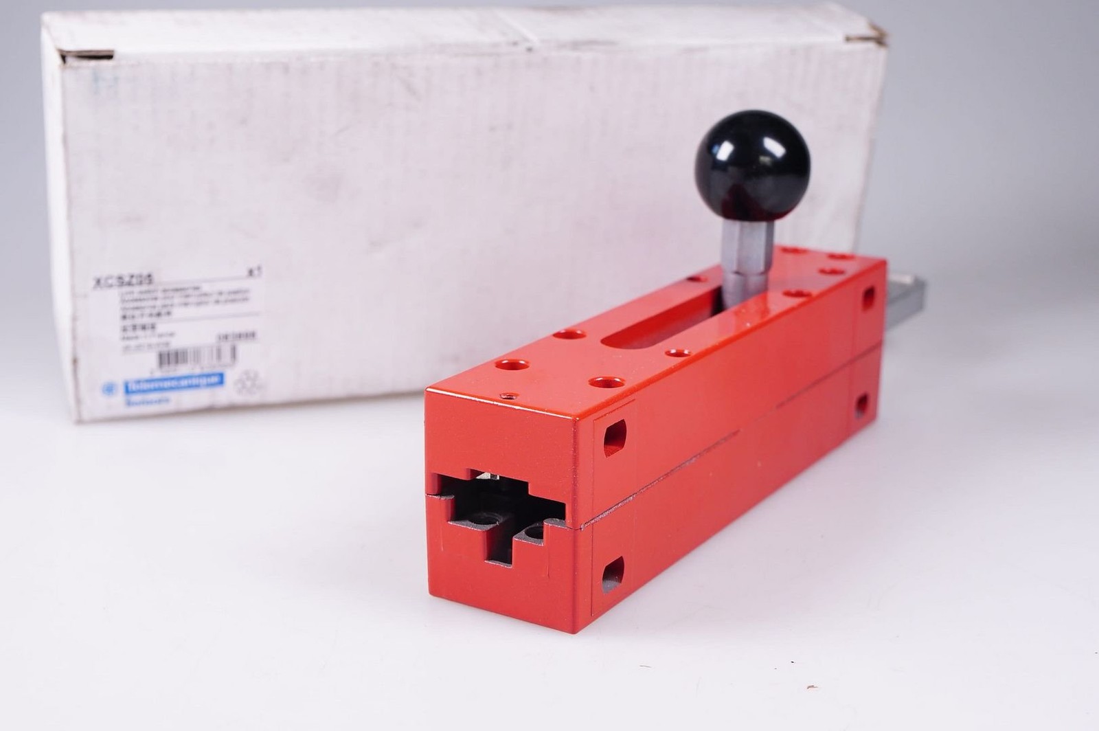TELEMECANIQUE XCSZ05 083898 Interruttore Di Sicurezza OVP
