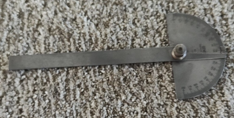 GENERAL PROTRACTOR