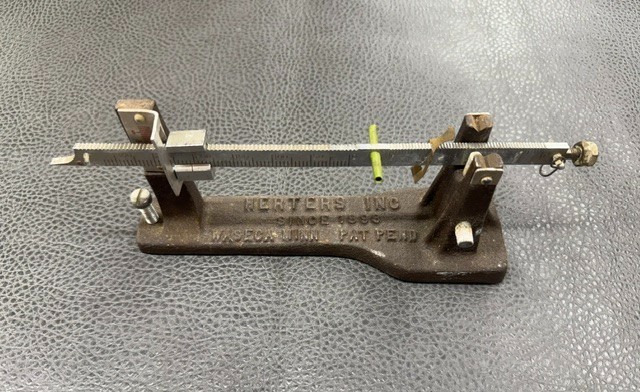 Antique Herter's Inc. Cast Iron Powder Reloading Scale EST. 1893 - AS IS