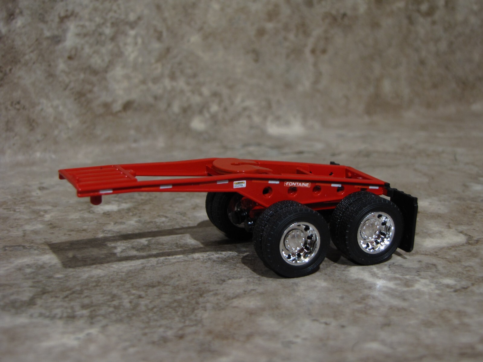 DCP 1/64 Red Fontaine Jeep Lowboy Trailer Toy