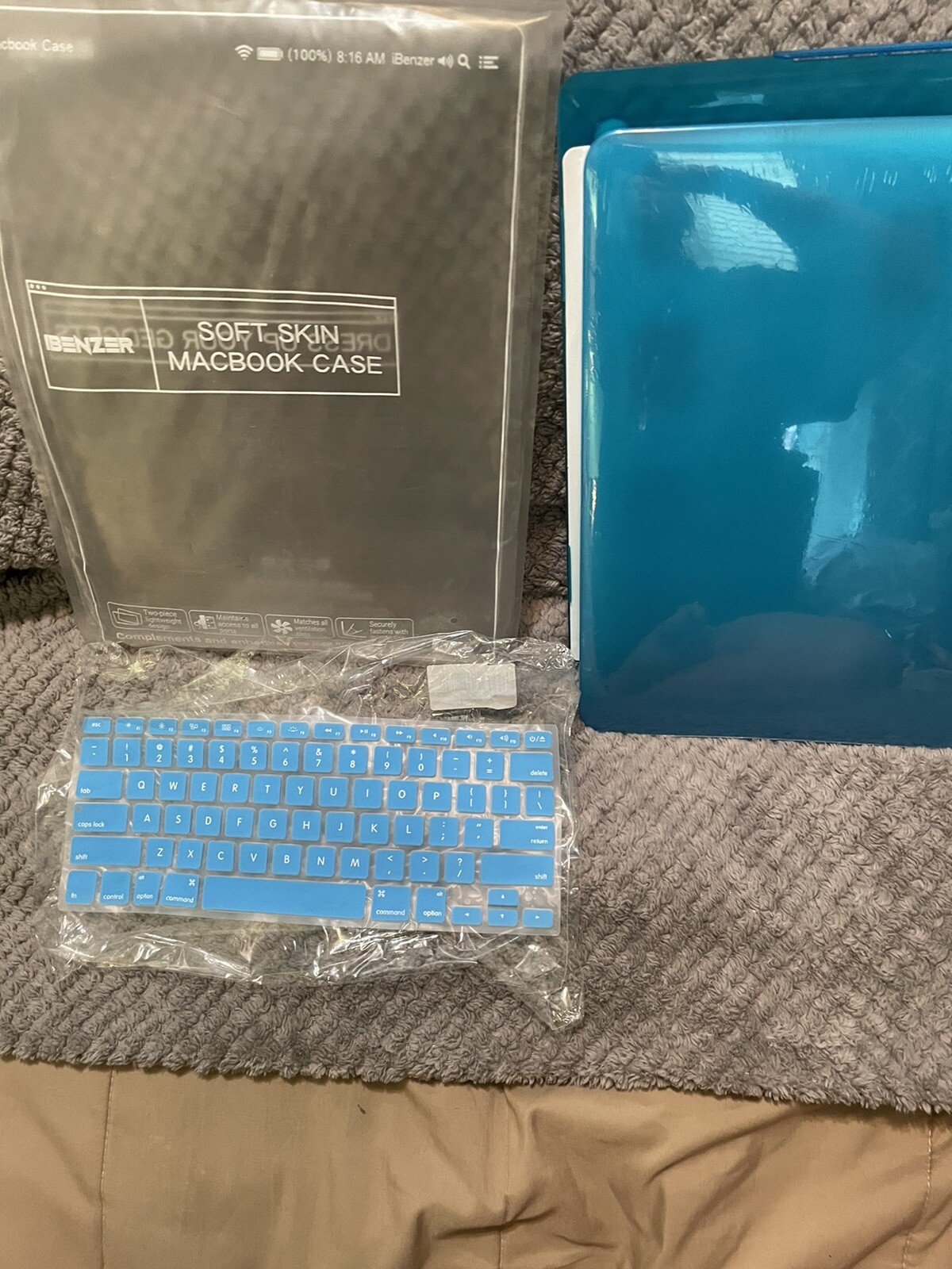 IBENZER Macbook Pro 13 Inch Case Plastic Hard Shell Cover Sky Blue !