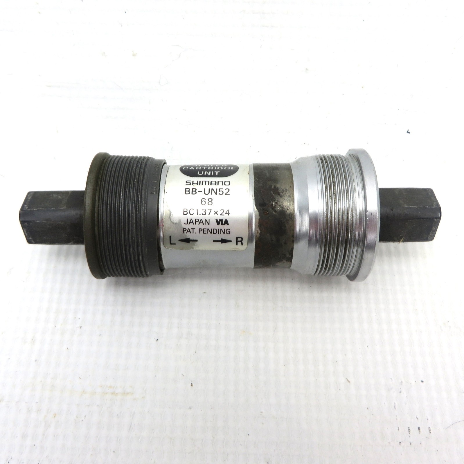 SHIMANO BOTTOM BRACKET Square Taper 68mm BB-UN52 BC 1.37x24 115mm Spindle Length