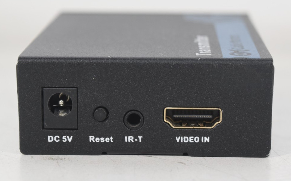 Cable Matters HDMI Extender over CAT6 103002 Transmitter and Receiver