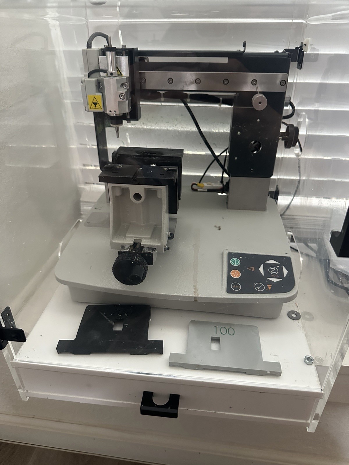 Gravograph / Gravotech M20 Desktop Rotary Engraving Machine