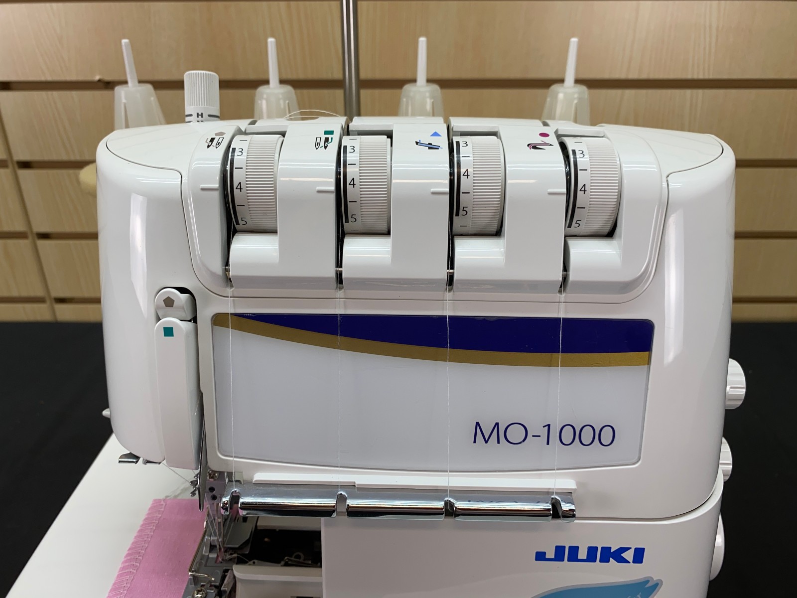 Juki MO-1000 Air Thread Overlock Serger Machine - Quality Pre-Owned ✅