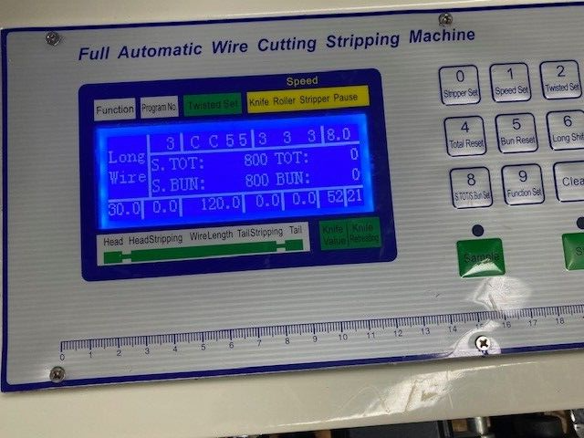 SWT Max2 Full-Automatic Computer Wire Stripping Machine