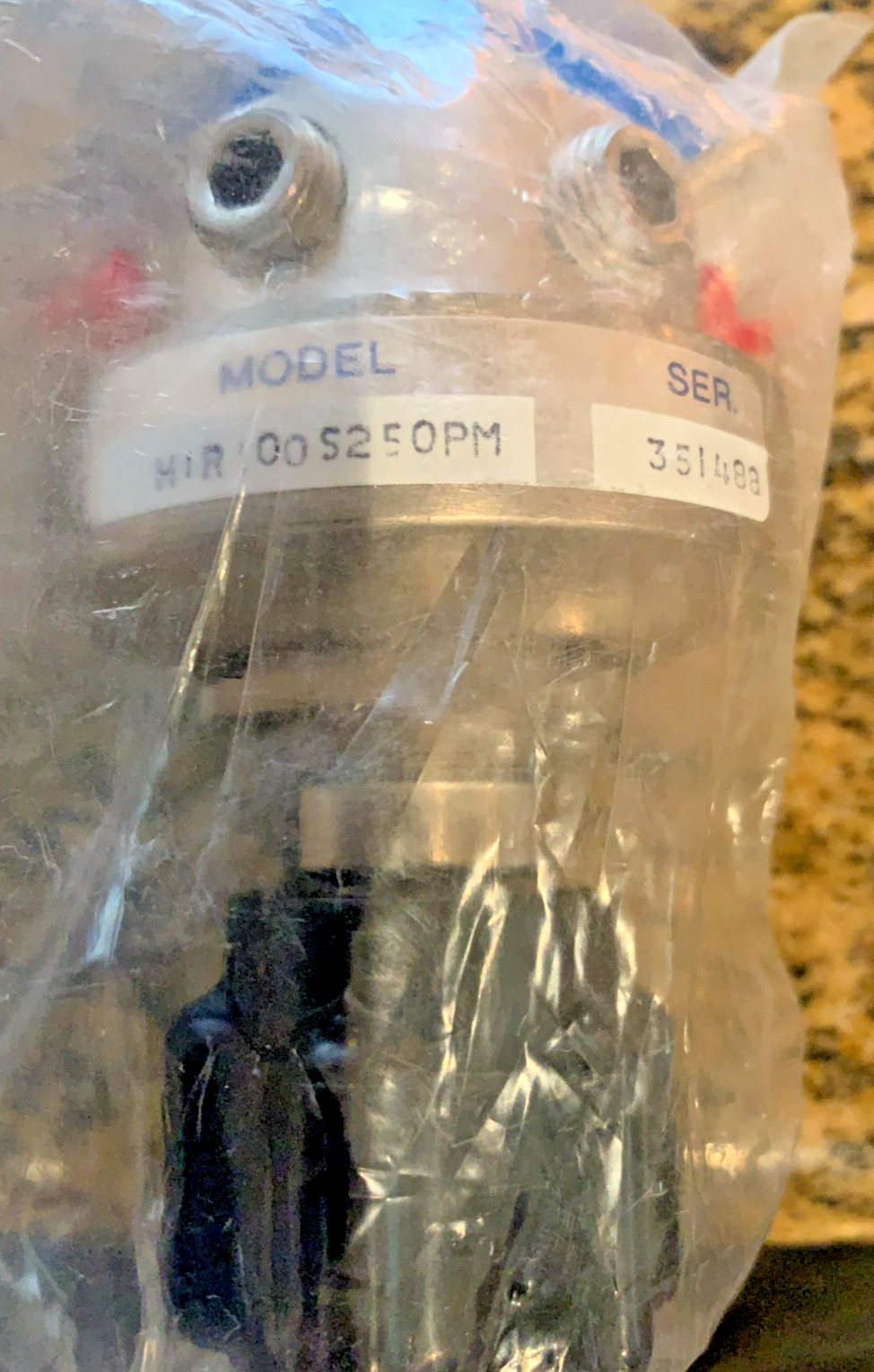 Veriflo HIR101S250PM Pressure Reducing Regulator, 3000 psi, 4 Ports, NEW